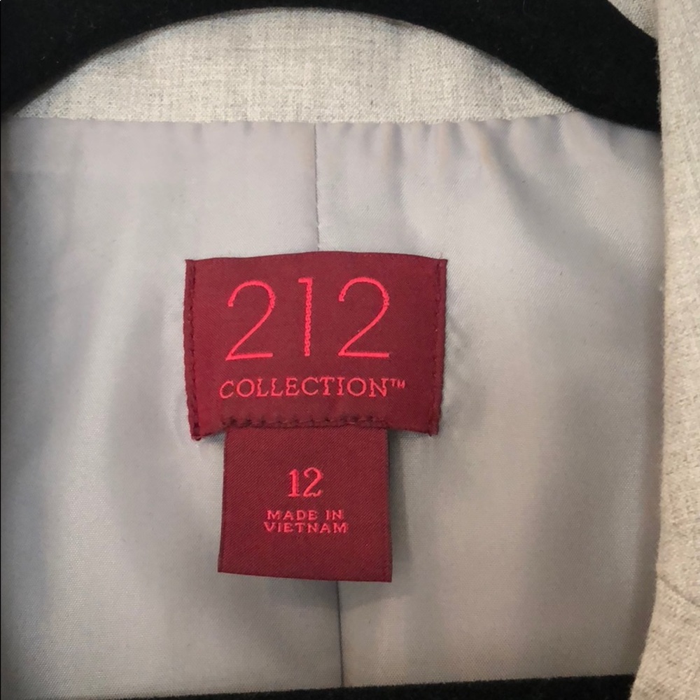 Light grey 2 button blazer - Picture 2 of 5